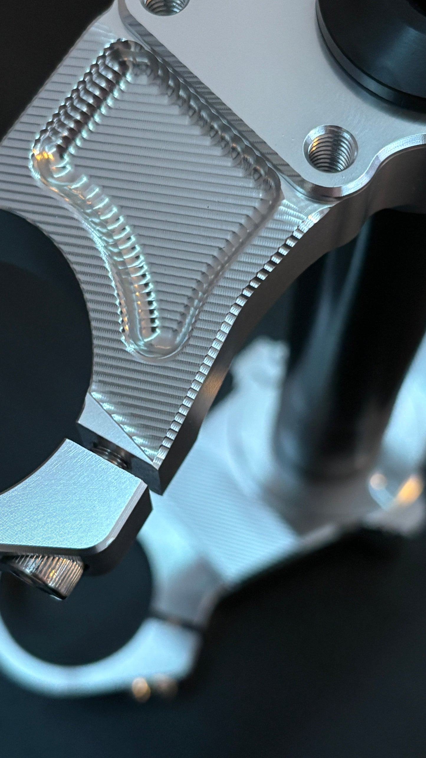 Riot Drop Crown (STOCK SURRON LBX FORKS)